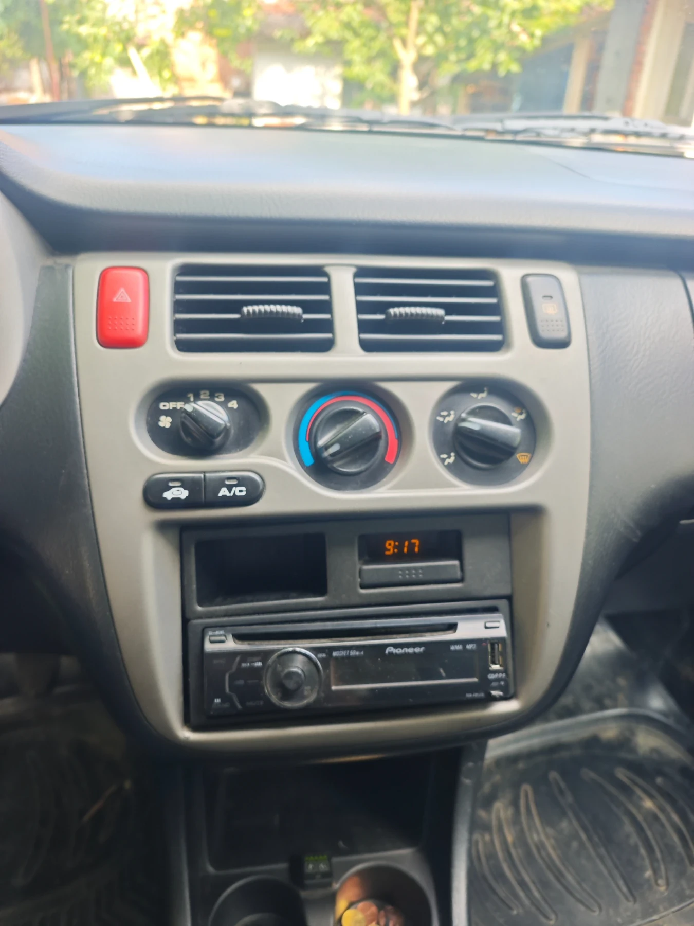 Honda Hr-v, снимка 9 - Автомобили и джипове - 55352126