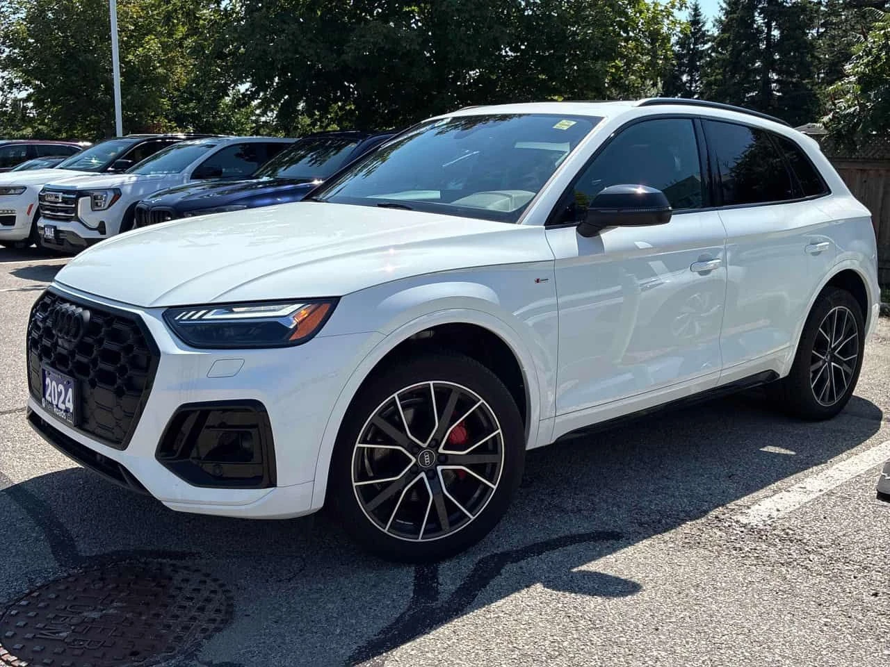 Audi Q5 * Technik * ГЛАВНО ПРЕДСТАВИТЕЛСТВО * CARFAX, снимка 2 - Автомобили и джипове - 55546061