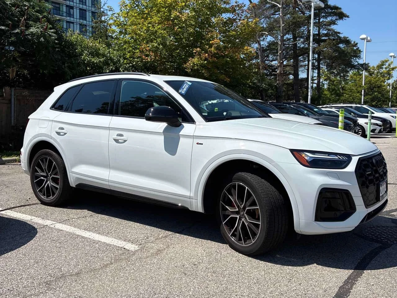 Audi Q5 * Technik * ГЛАВНО ПРЕДСТАВИТЕЛСТВО * CARFAX, снимка 3 - Автомобили и джипове - 55546061