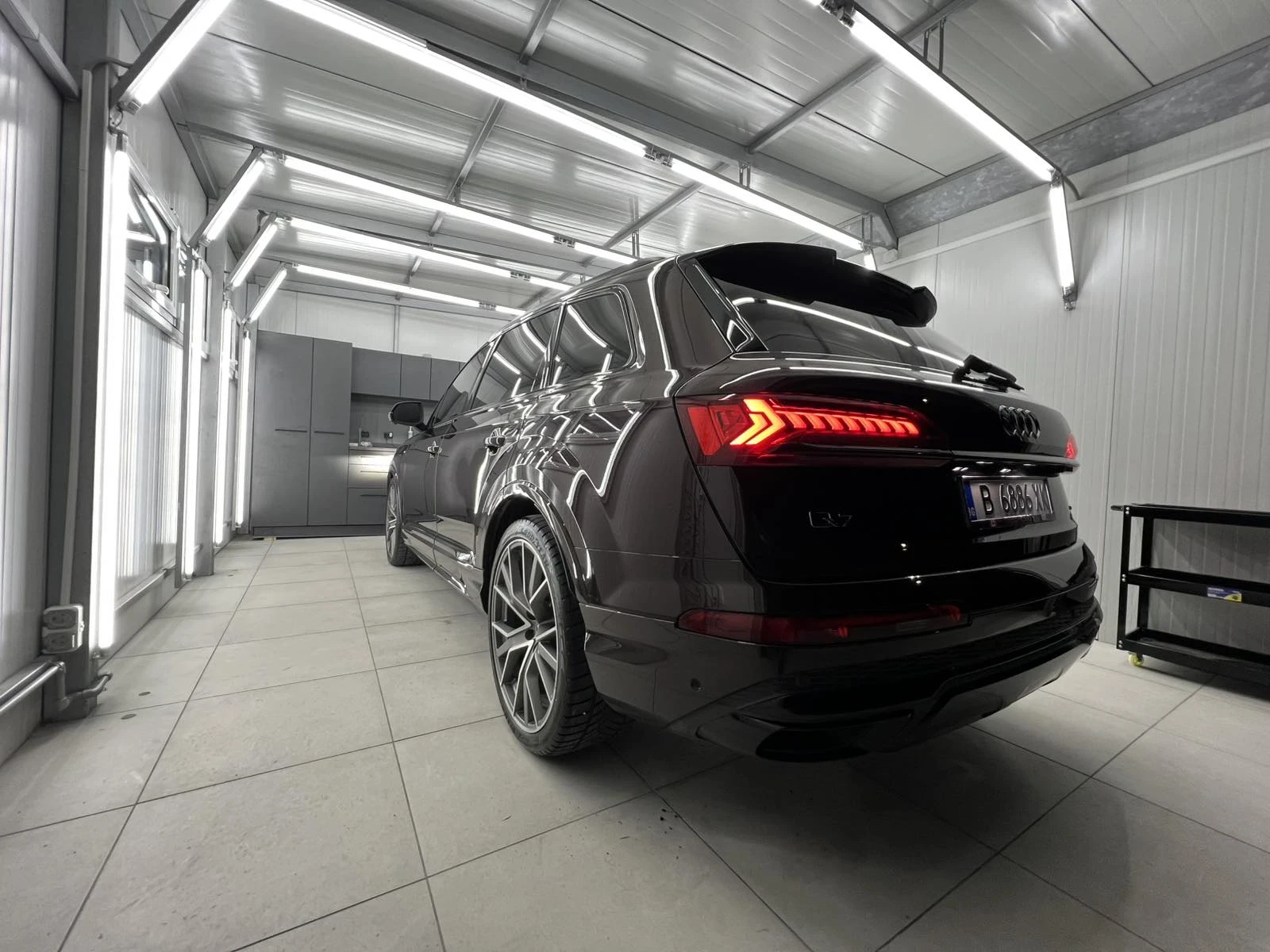 Audi Q7 S-Line, снимка 3 - Автомобили и джипове - 55875720