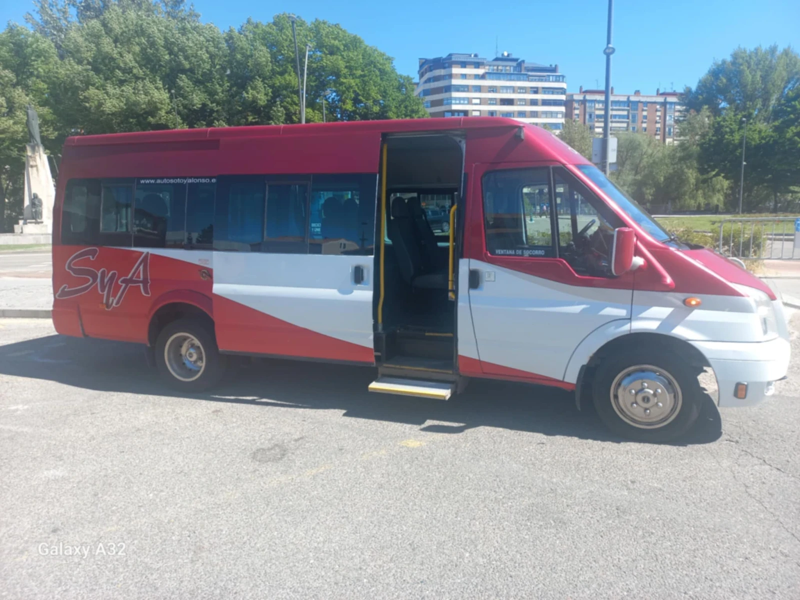 Ford Transit 2, 5 diesel  - изображение 5
