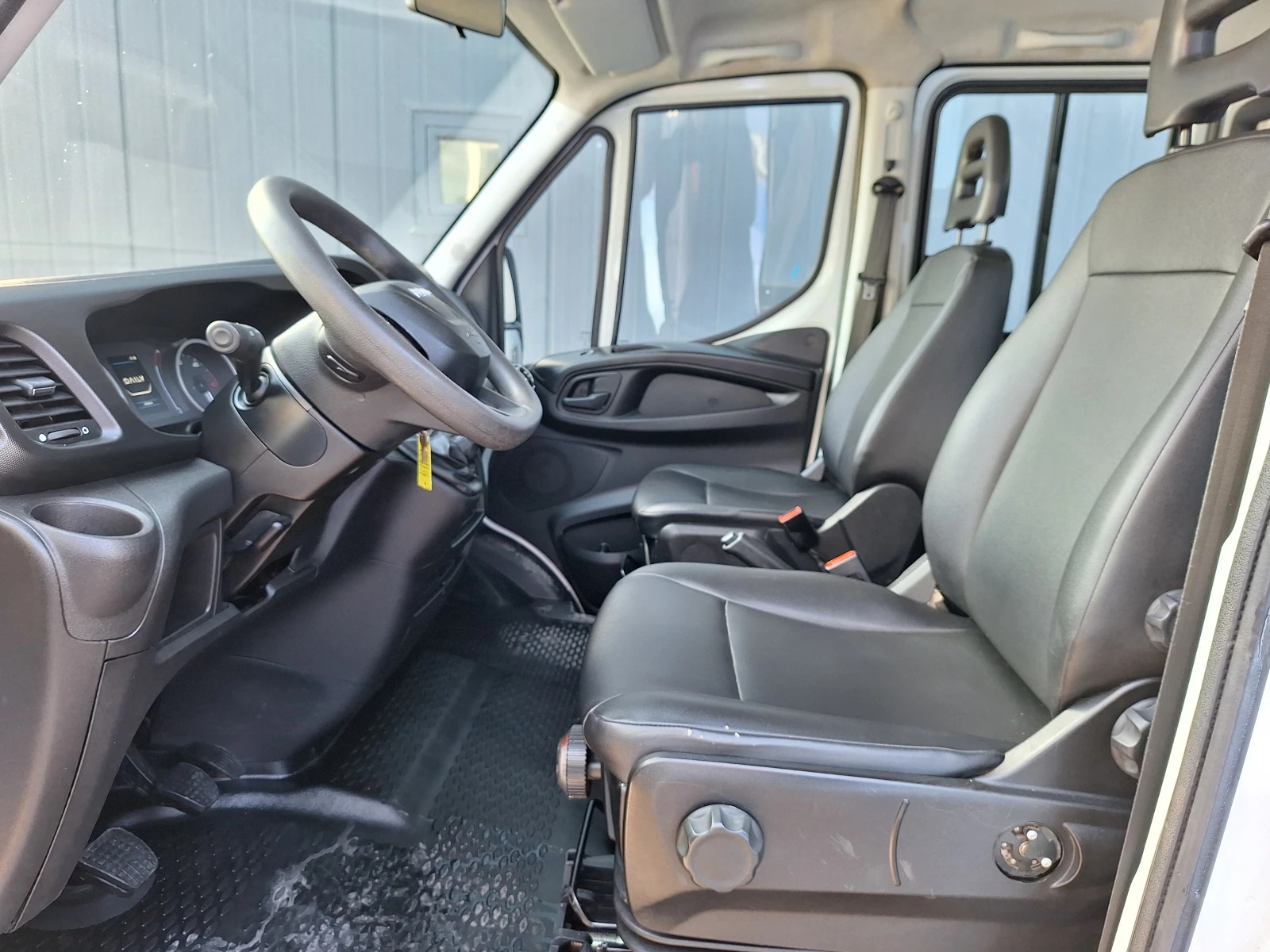 Iveco Daily 35C16 | Mobile.bg   7