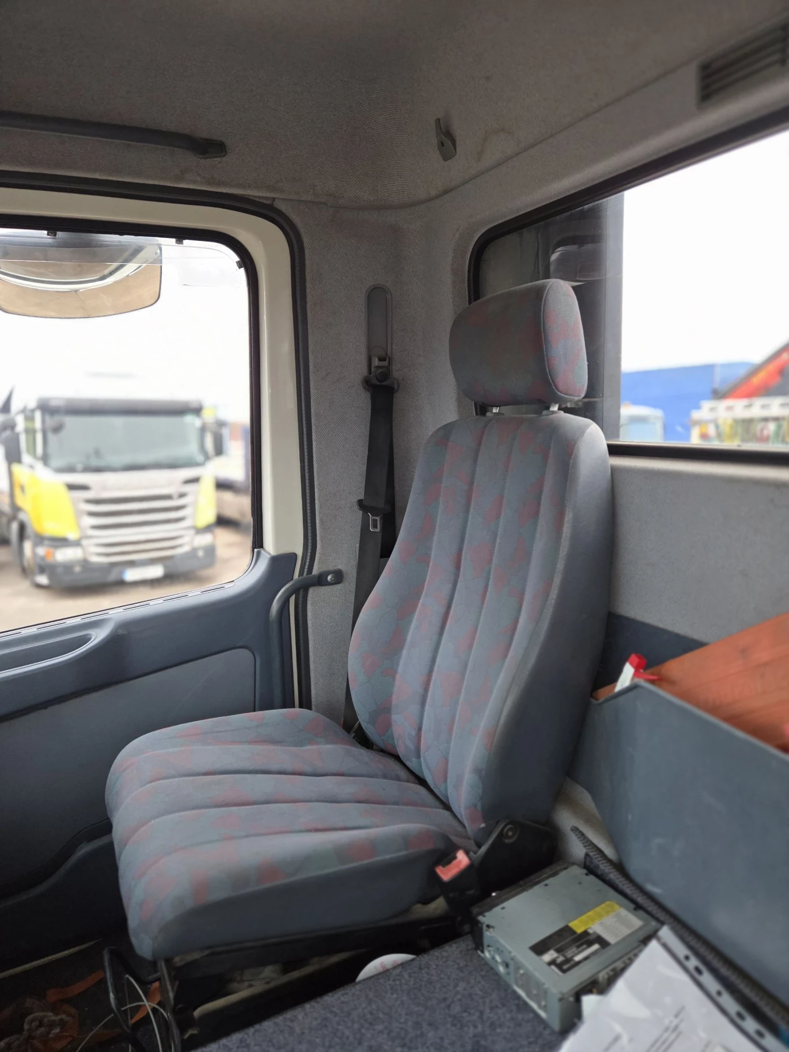 Mercedes-Benz Actros Специален  - изображение 6