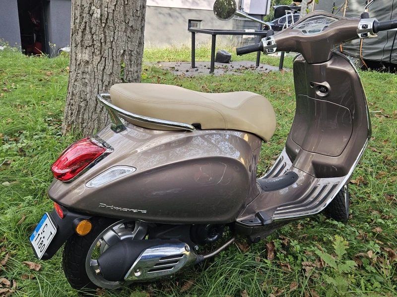 Vespa Primavera Нова!!! 1680км Първи собственик!, снимка 10 - Мотоциклети и мототехника - 51979664