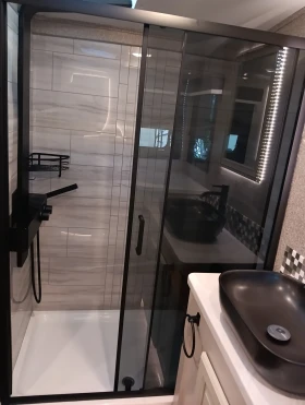 Каравана Други Jayco North Point 387FLRB, снимка 11