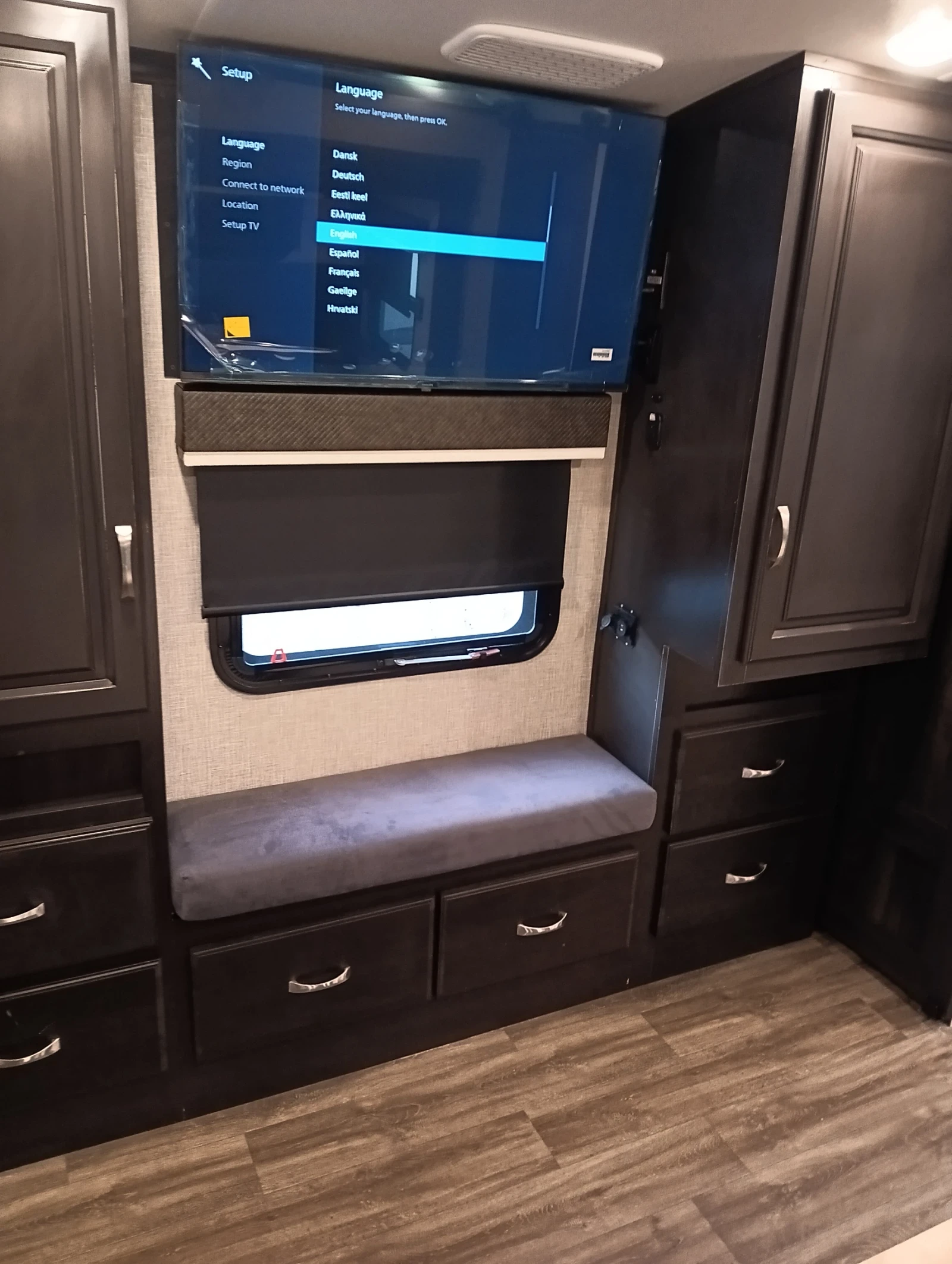 Каравана Други Jayco North Point 387FLRB, снимка 9 - Каравани и кемпери - 54974710