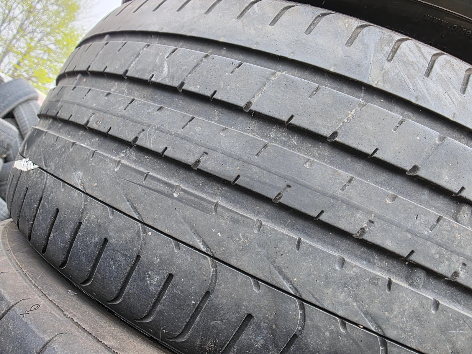  225/35R19 | Mobile.bg   4