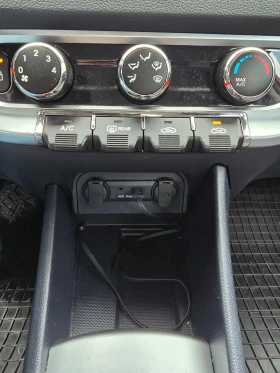 Kia Rio, снимка 10