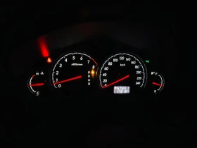 Subaru Outback 3.0 H6, снимка 9