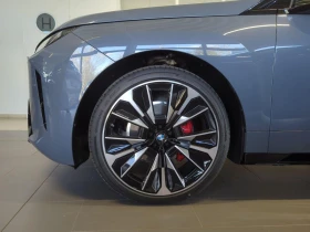 BMW iX xDrive60/FACELIFT/M-SPORT PRO/H&K/ICONIC GLOW/LED - 183980 лв. - 15934974 3