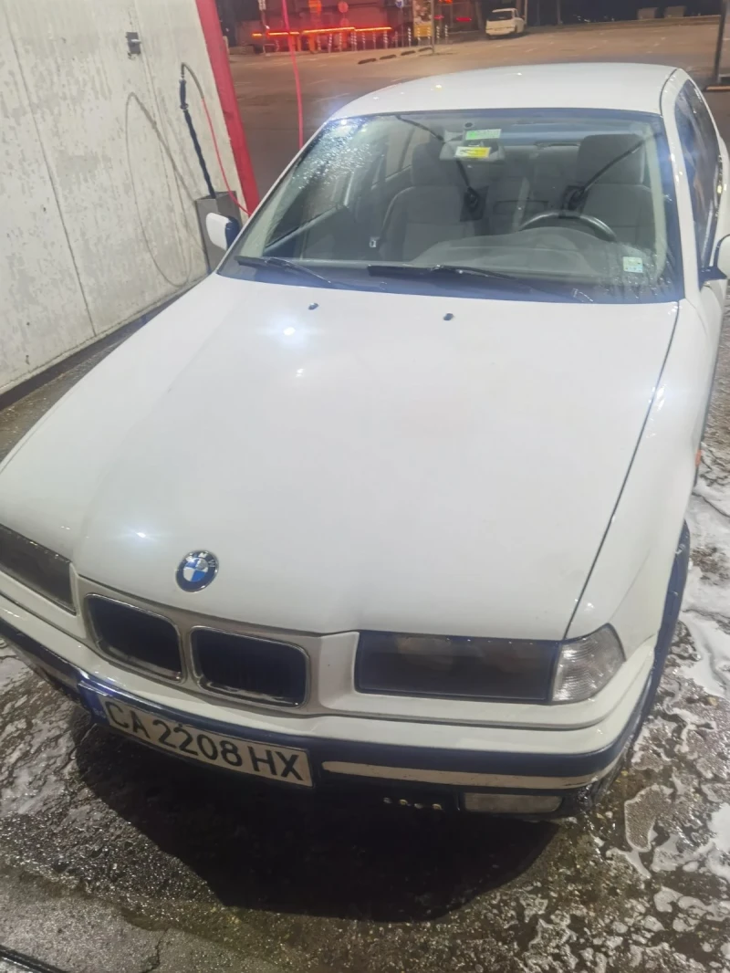 BMW 316, снимка 1 - Автомобили и джипове - 47396477