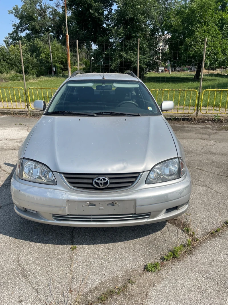 Toyota Avensis Автоматик + климатик 