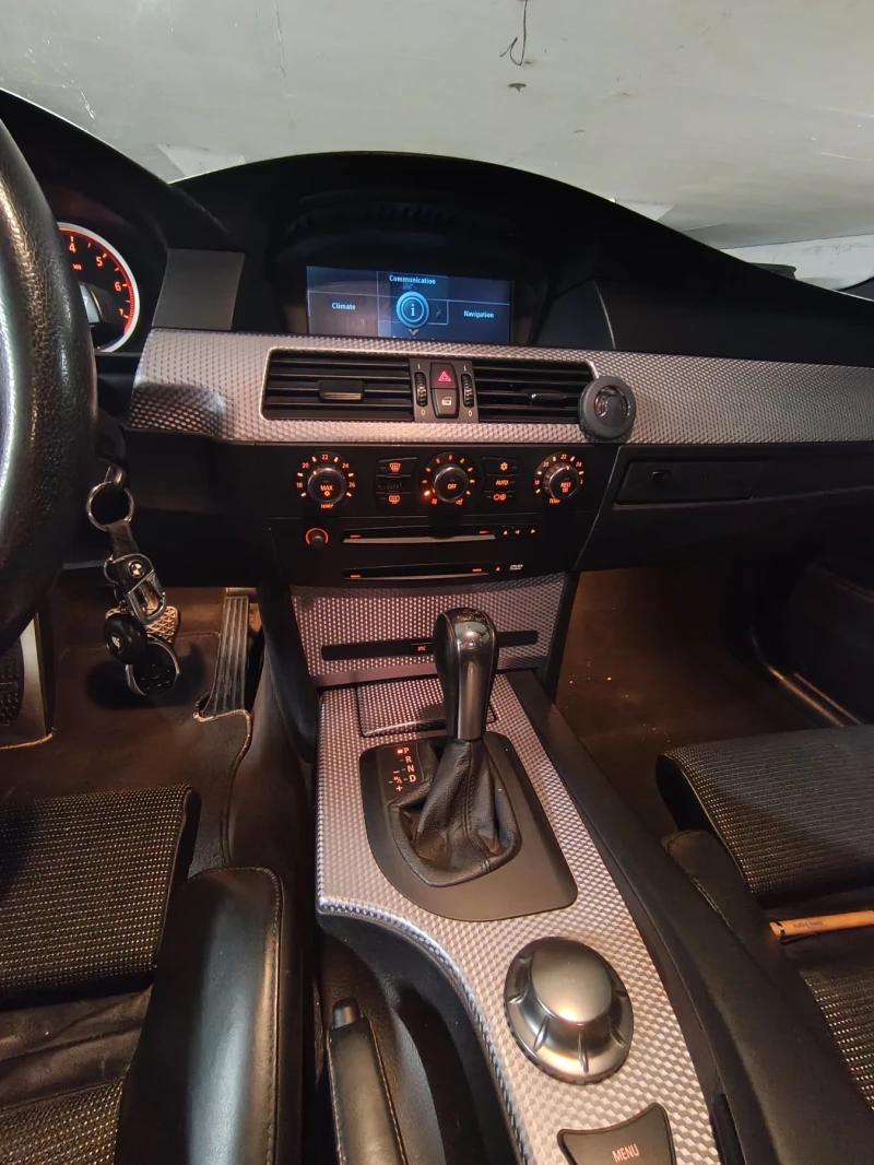 BMW 525 Бензин-газ, снимка 14 - Автомобили и джипове - 51160535