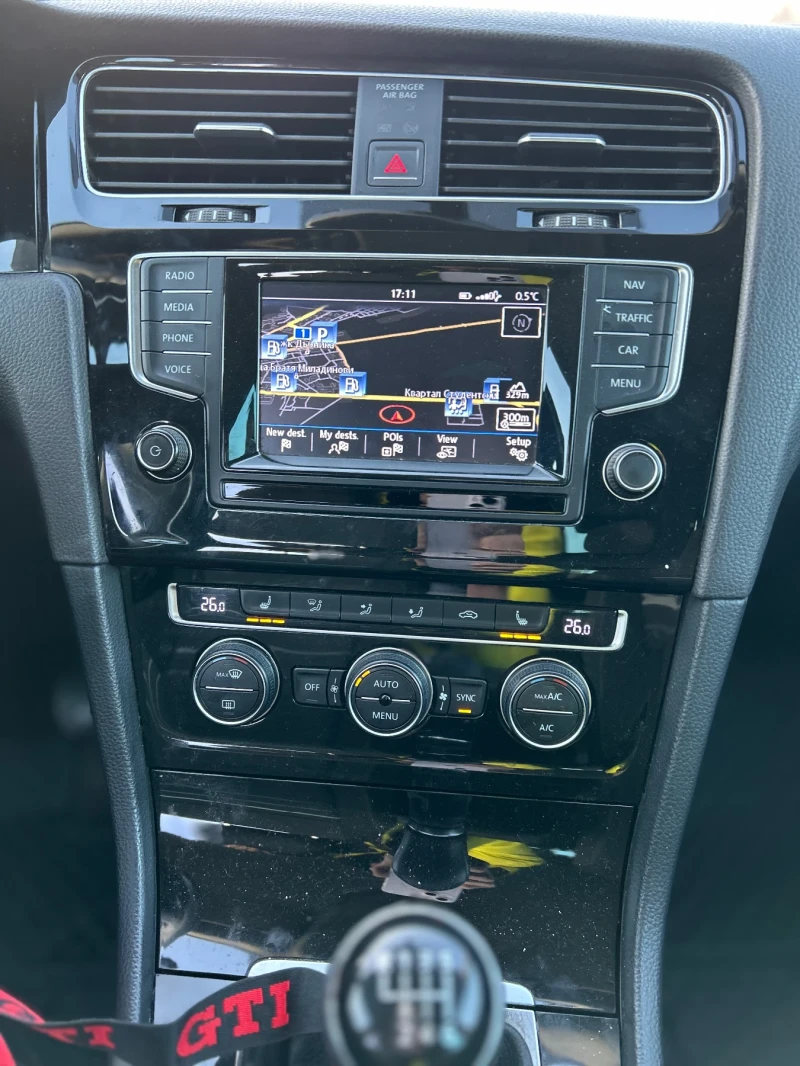 VW Golf Variant 2.0TDI 150hp Euro6, снимка 10 - Автомобили и джипове - 52296775