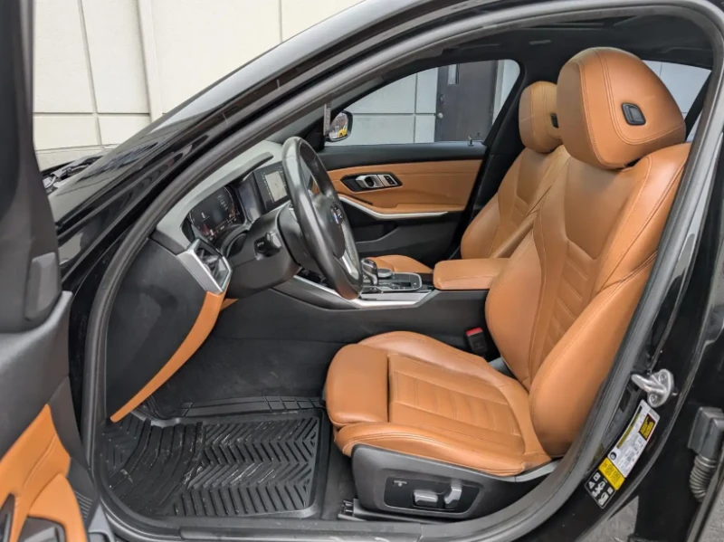 BMW 330 XDRIVE M-PACK/DIGITAL/BLINDSPOT/LANE ASSIST, снимка 9 - Автомобили и джипове - 52999655