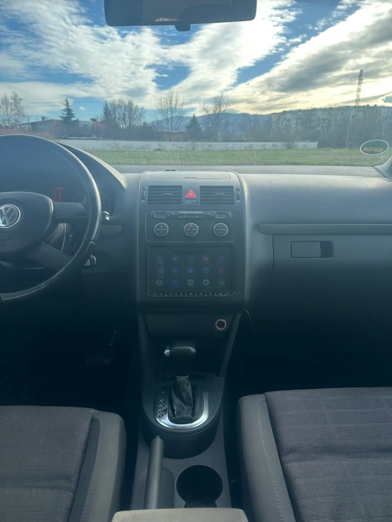 VW Touran 1.9tdi, снимка 8 - Автомобили и джипове - 53045110