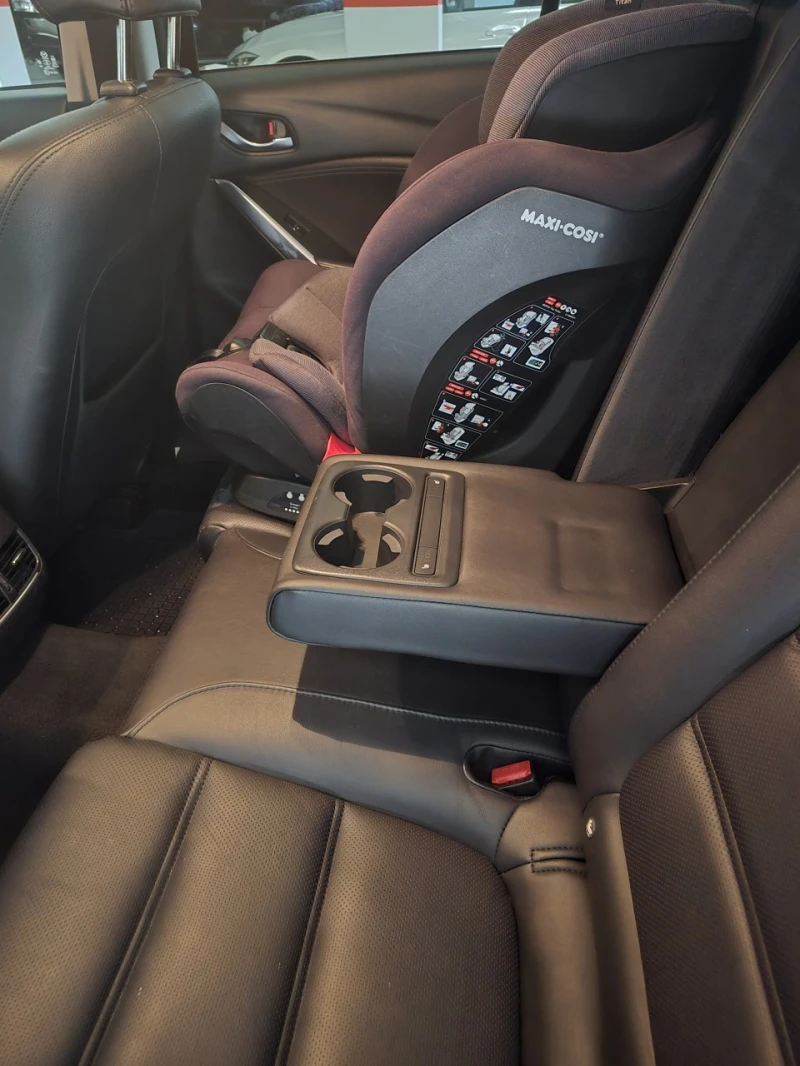 Mazda 6 SKYACTIVE 4х4, снимка 8 - Автомобили и джипове - 53077578