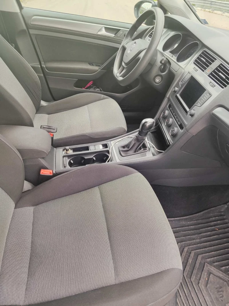 VW Golf 1, 6 DIZEL, снимка 13 - Автомобили и джипове - 53199382