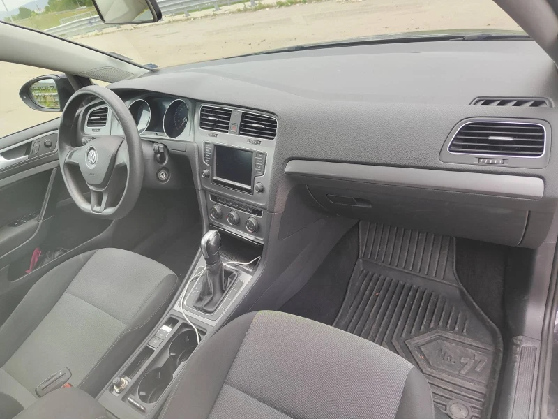 VW Golf 1, 6 DIZEL, снимка 12 - Автомобили и джипове - 53199382