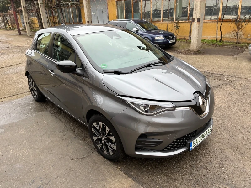 Renault Zoe, снимка 10 - Автомобили и джипове - 53226767