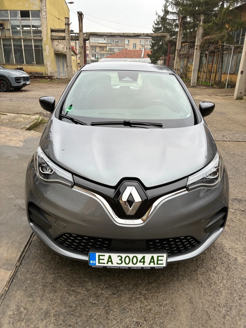 Renault Zoe, снимка 11 - Автомобили и джипове - 53226767
