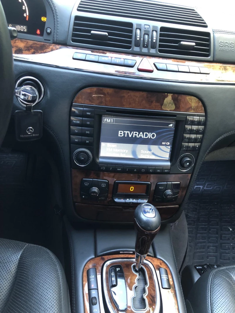 Mercedes-Benz S 500 4MATIC, снимка 7 - Автомобили и джипове - 53264472