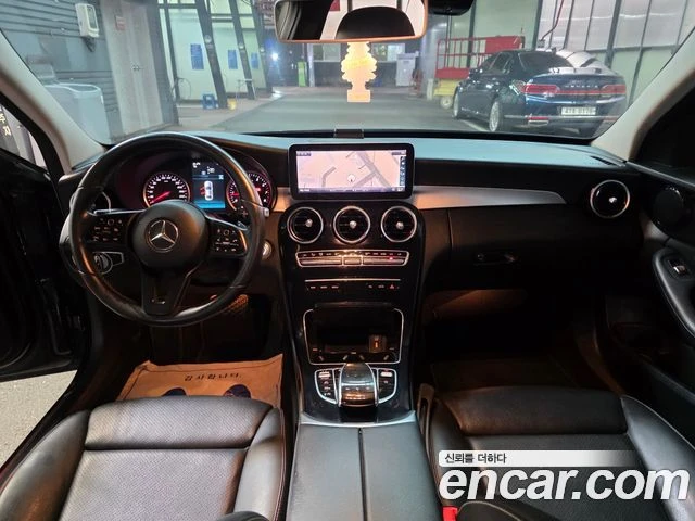 Mercedes-Benz C 200 | TOP SERVICE, снимка 7 - Автомобили и джипове - 56013766