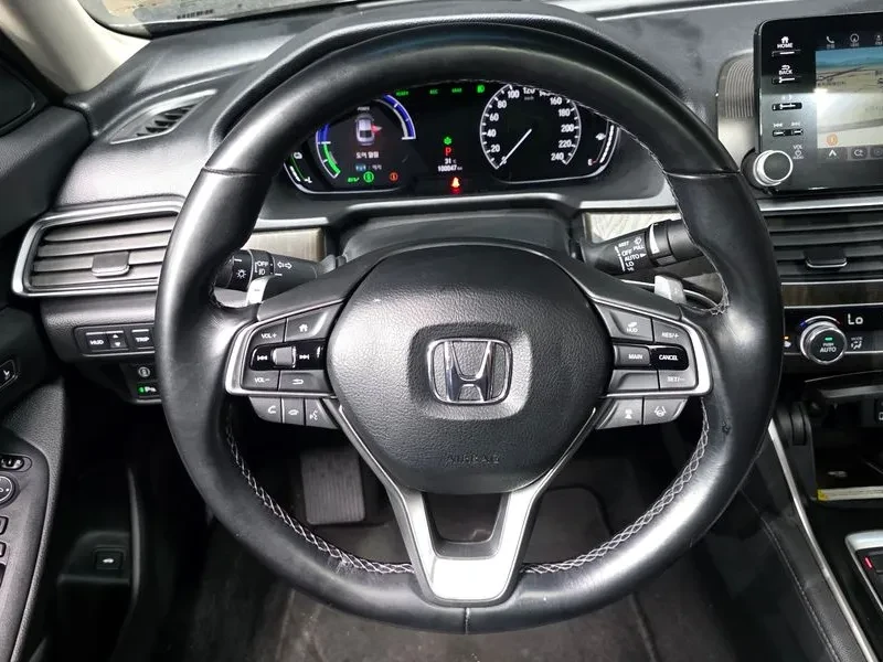 Honda Accord 10Th Generation 2.0 Hybrid Touring, снимка 14 - Автомобили и джипове - 56286174
