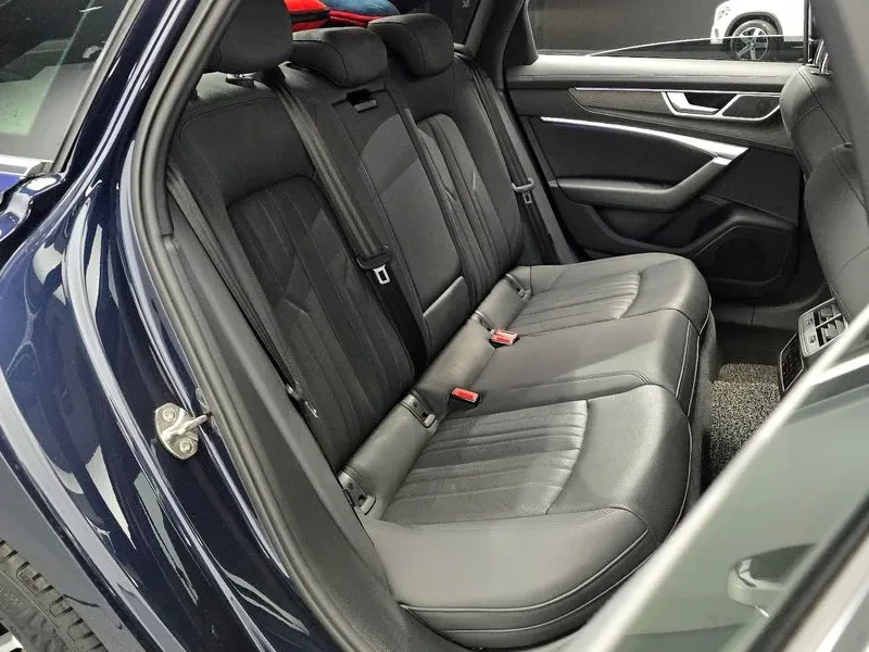 Audi A6 2.0 TFSI - САМО 30% АВАНС, снимка 12 - Автомобили и джипове - 56355466