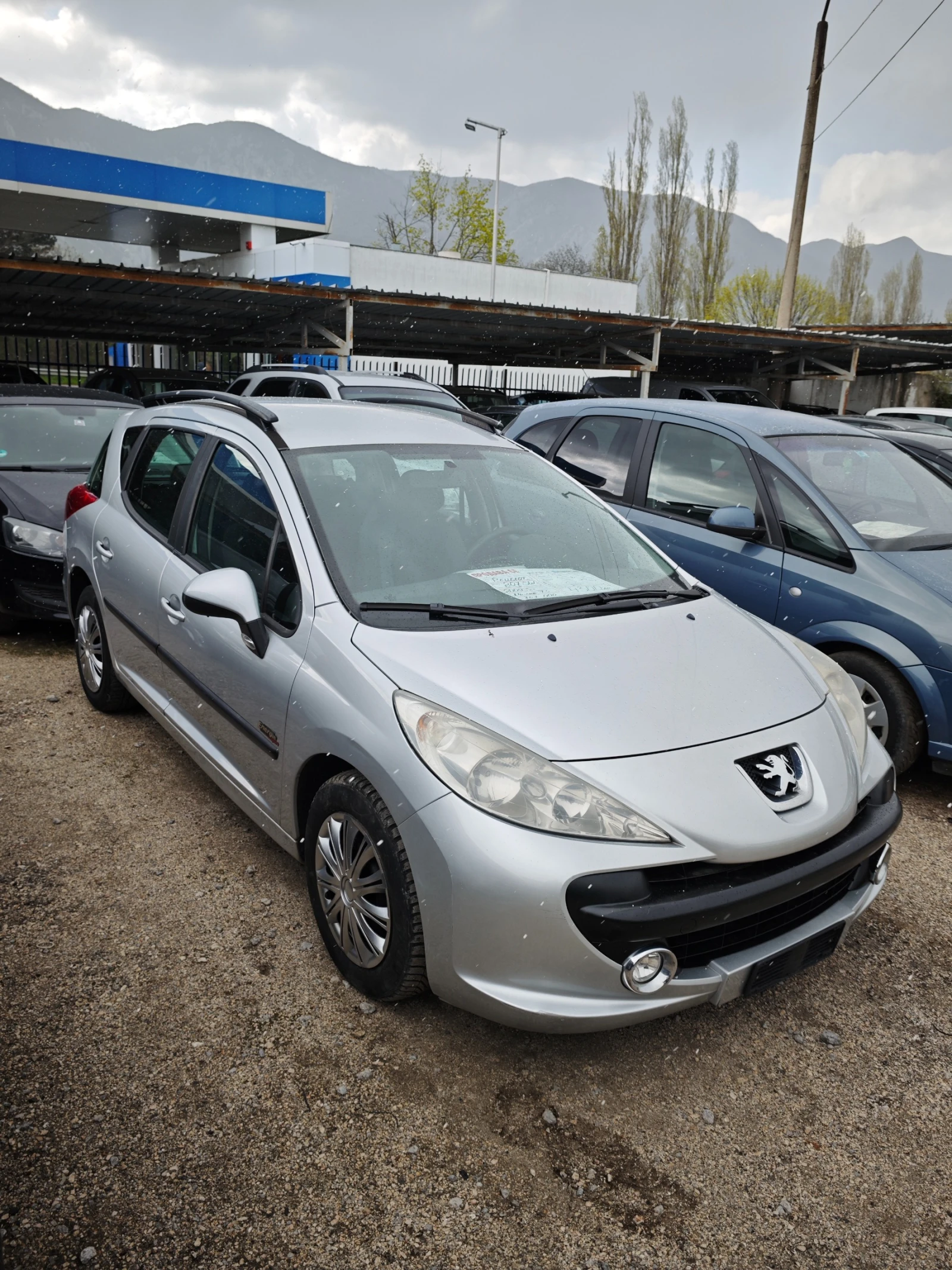 Peugeot 207 SW 1.4I ГАЗ, снимка 1