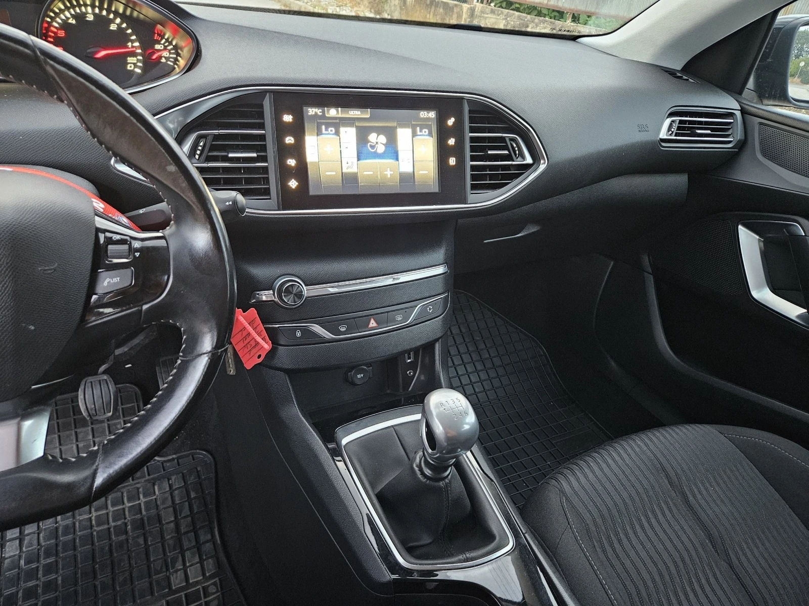 Peugeot 308 1.6 HDI | Mobile.bg — изображение 12