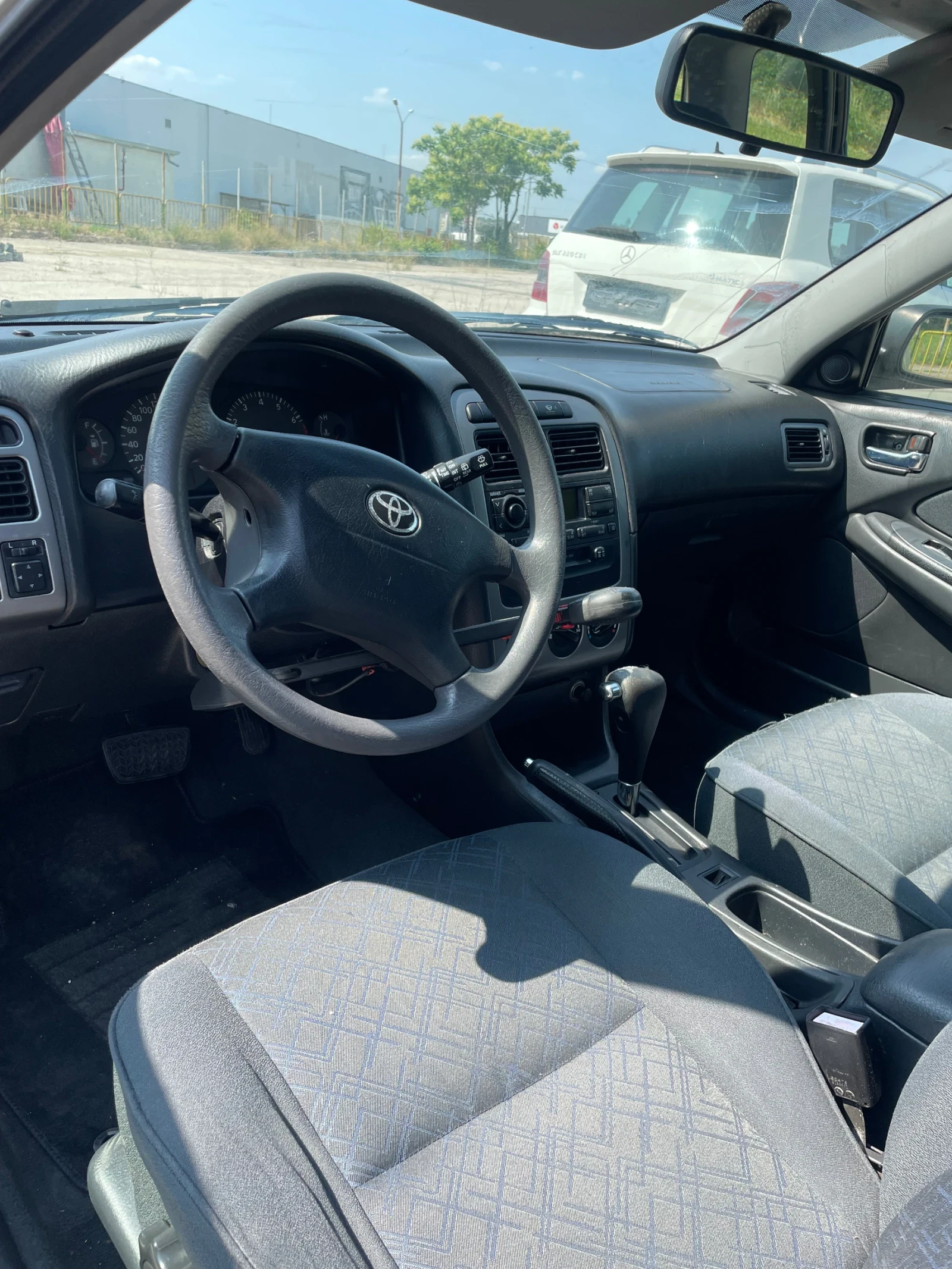 Toyota Avensis Автоматик+ Устройство за инвалид  - изображение 5