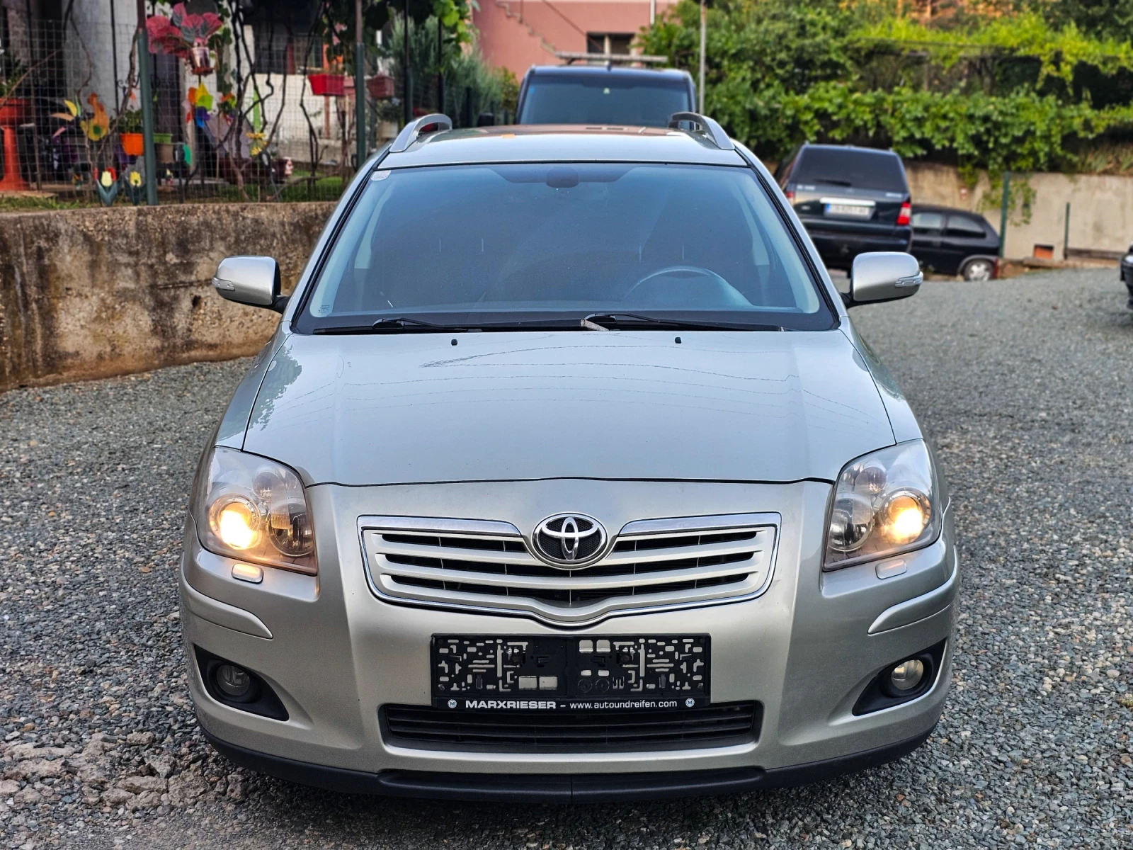 Toyota Avensis 2.0D4D 126hp - изображение 2
