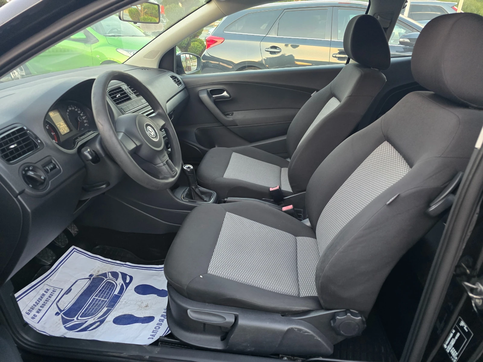 VW Polo 1.2 БЕНЗИН ! ! КЛИМАТИК - изображение 10