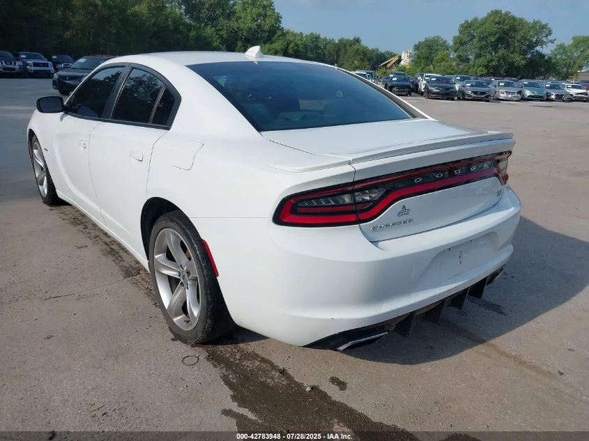 Dodge Charger 2017 DODGE CHARGER RT RWD - изображение 6