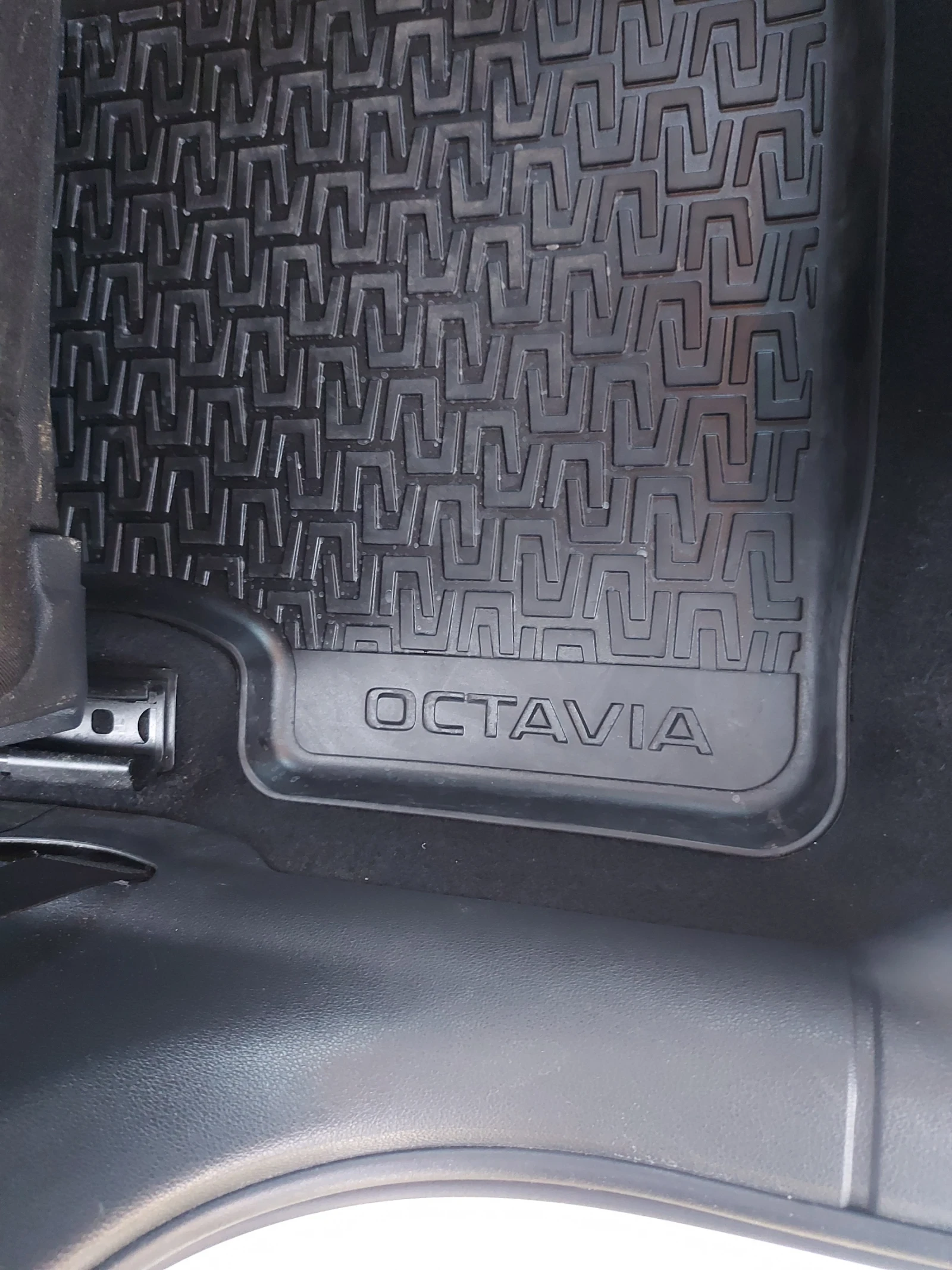 Skoda Octavia  - изображение 10