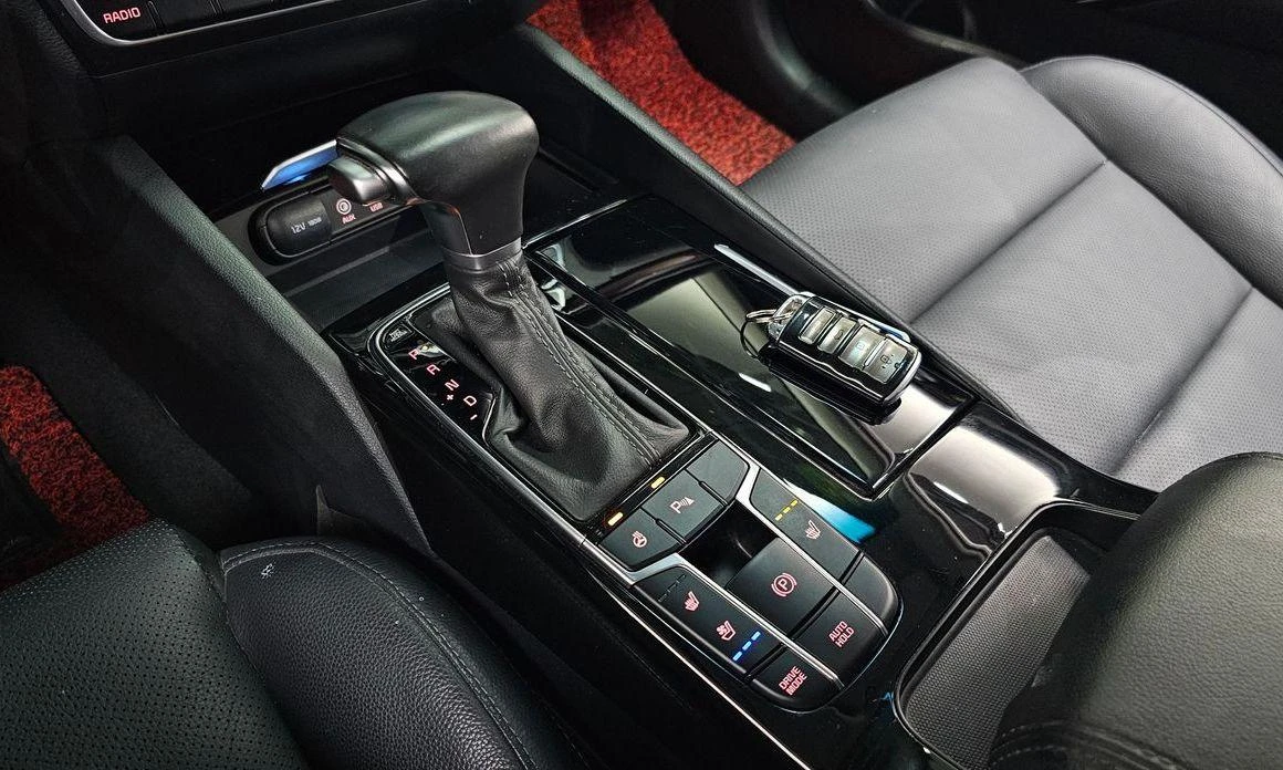 Kia K7 3.0 LPI Luxury  - изображение 9