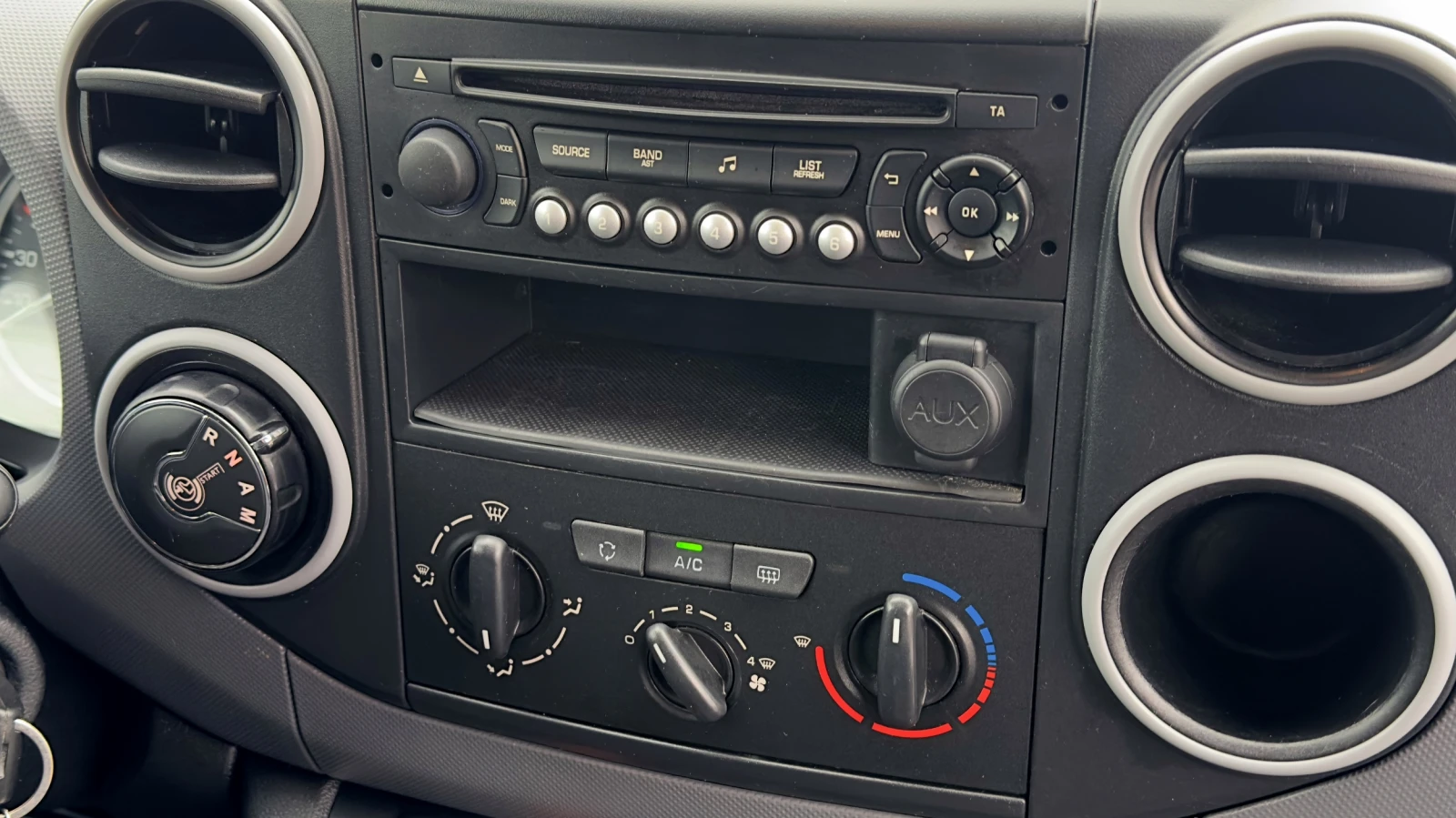 Peugeot Partner 1.6HDi 100., Autom., Klima  | Mobile.bg   10