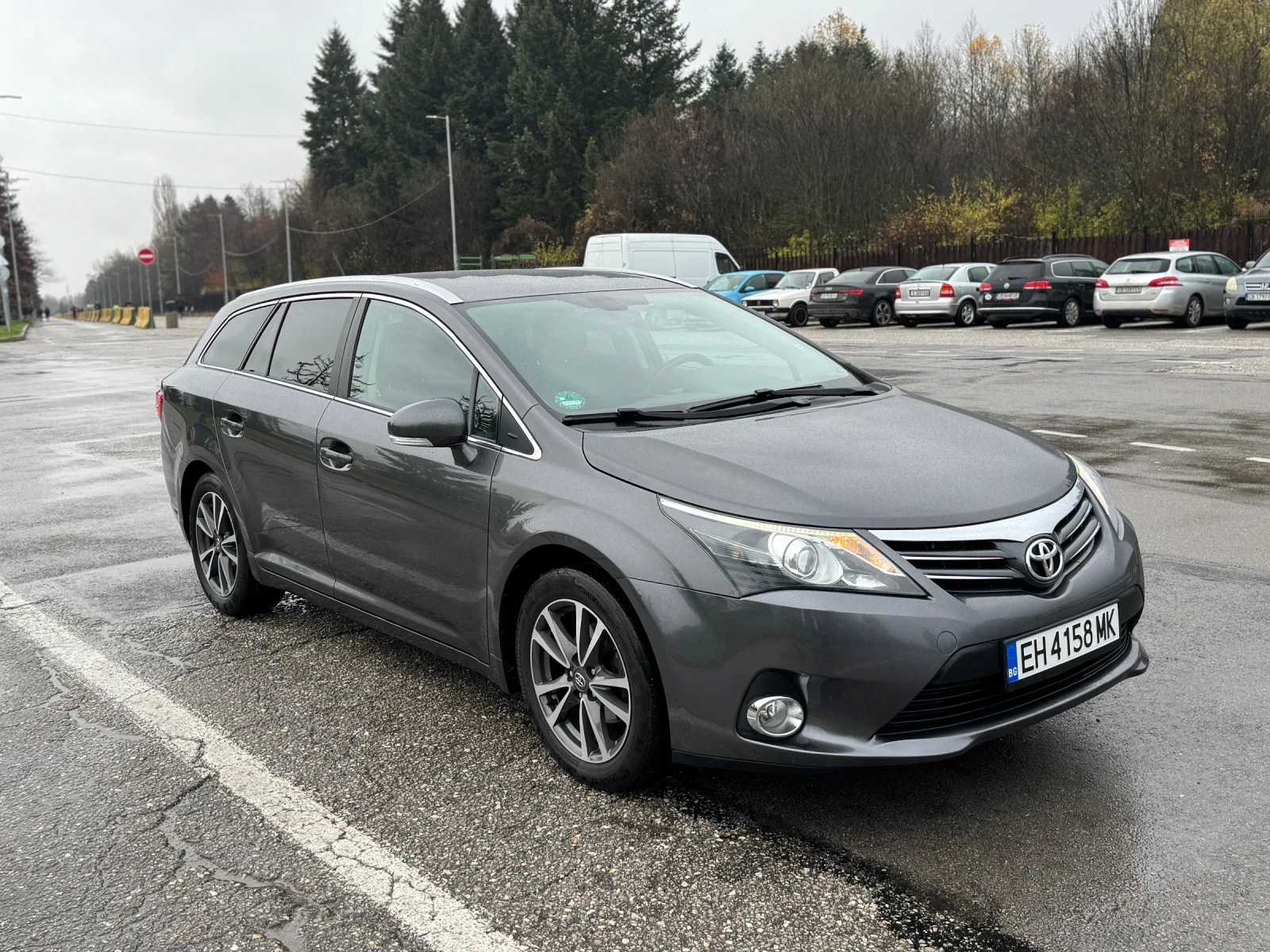 Toyota Avensis  - изображение 3