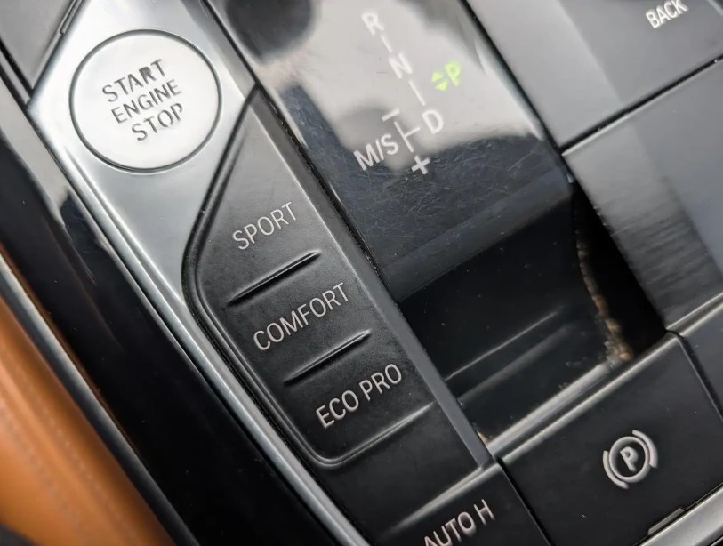 BMW 330 XDRIVE M-PACK/DIGITAL/BLINDSPOT/LANE ASSIST | Mobile.bg � ����������� 14