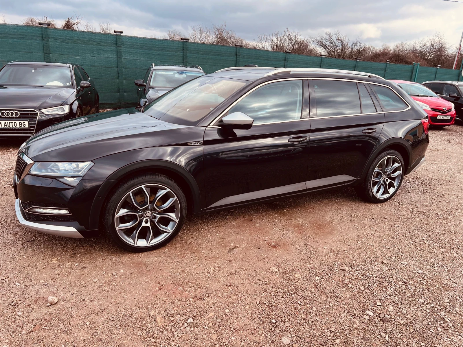 Skoda Superb SCOUT 7 DSG 4x4 2.0 TDI 190kc - изображение 3