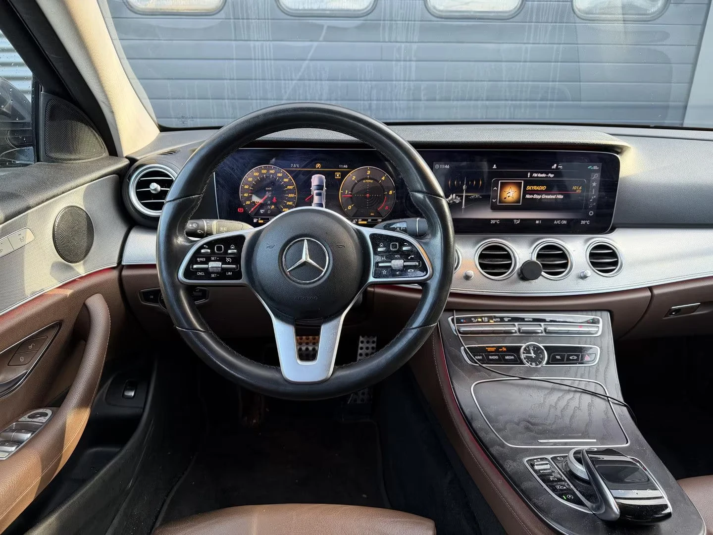 Mercedes-Benz E 220 2.0/194HP/WIDESCREEN/DISTR/CAM/129h - изображение 8