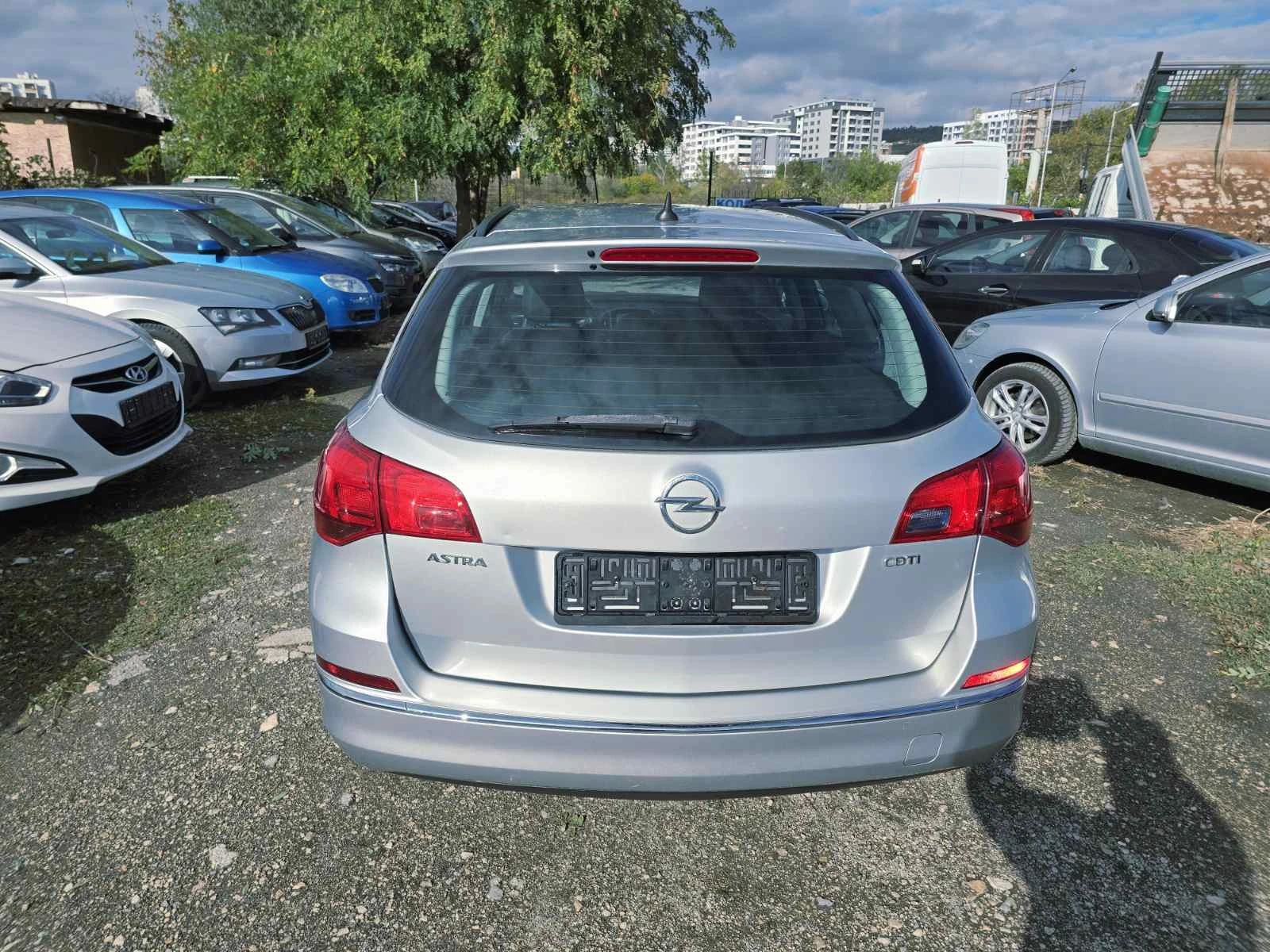 Opel Astra 1.6cdti/136hp/FACE/ПЕРФЕКТЕН - изображение 5