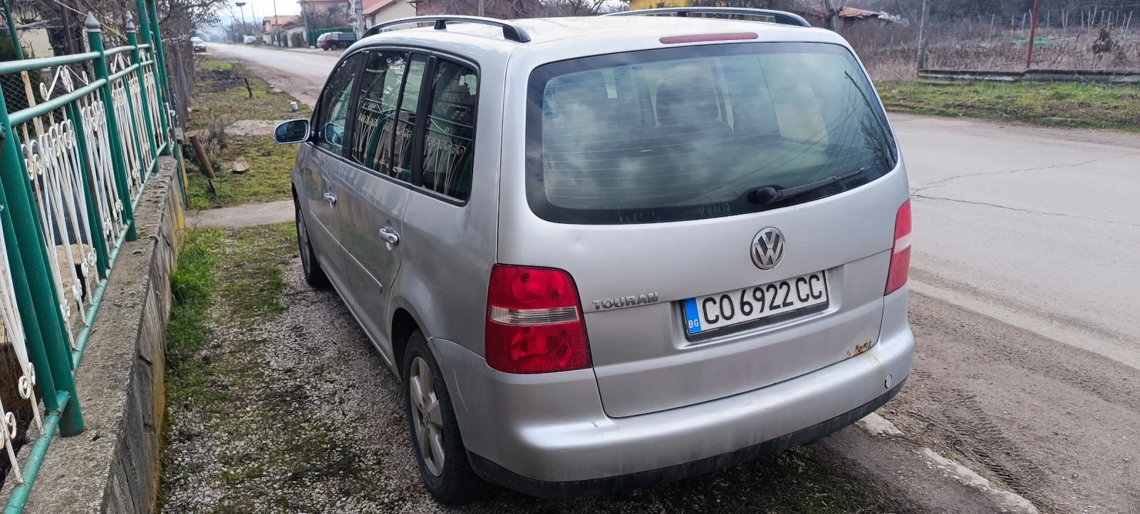 VW Touran 1.6i  - изображение 6