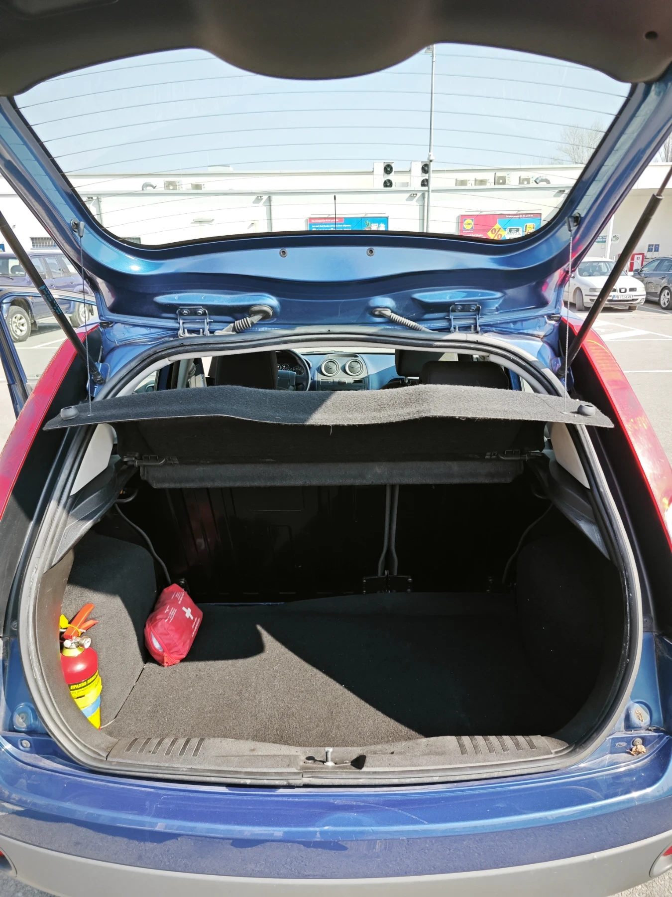 Ford Fiesta 1.4, камера, Android auto, снимка 15 - Автомобили и джипове - 53849219