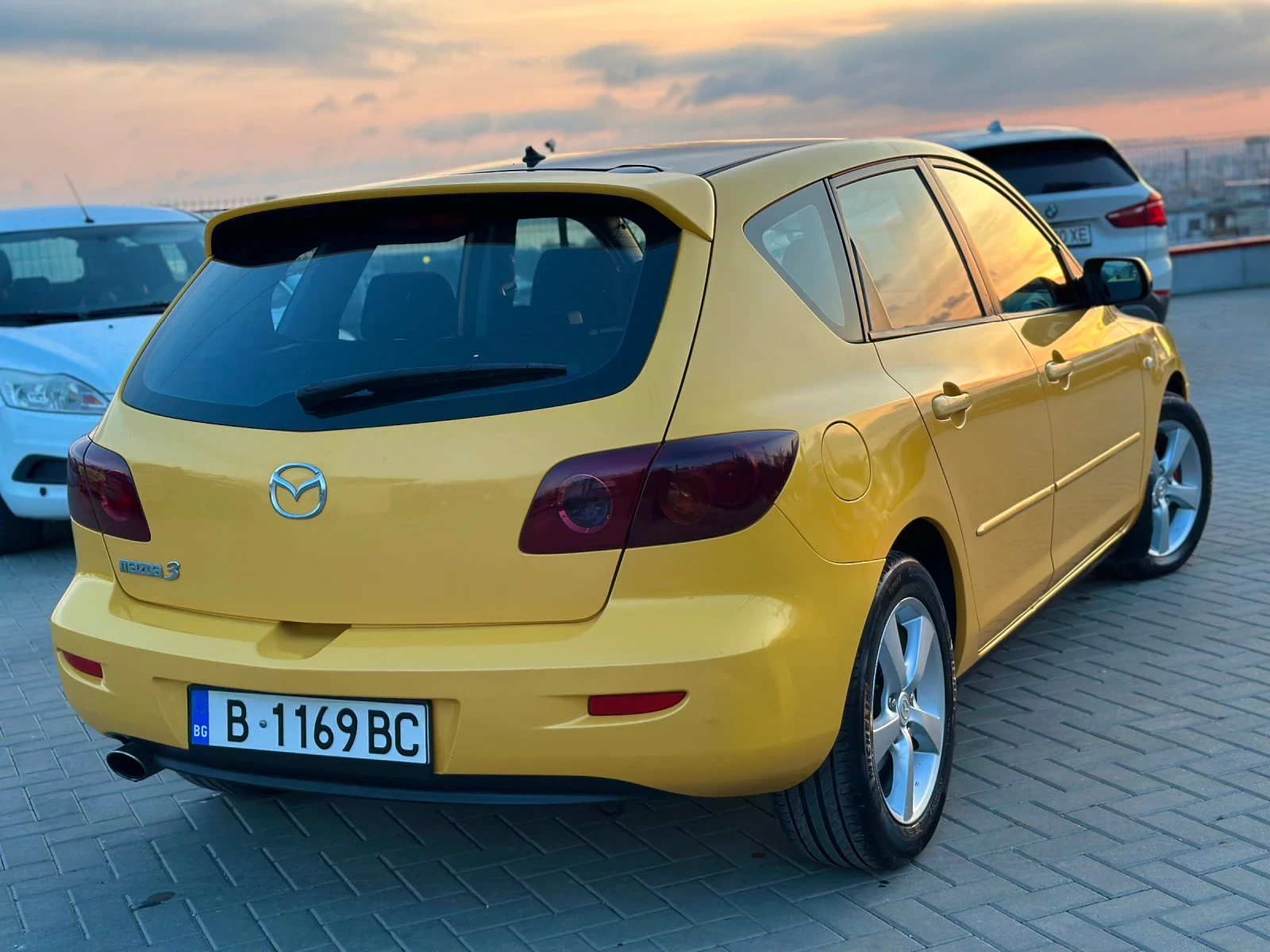 Mazda 3 Автоматик, снимка 6 - Автомобили и джипове - 54123603