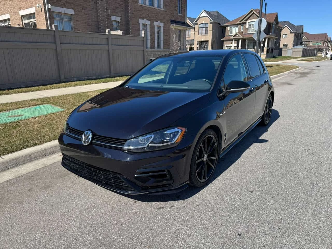 VW Golf R *  РЪЧНИ СКОРОСТИ * CARFAX * KEYLESS * ПОДГРЕВИ