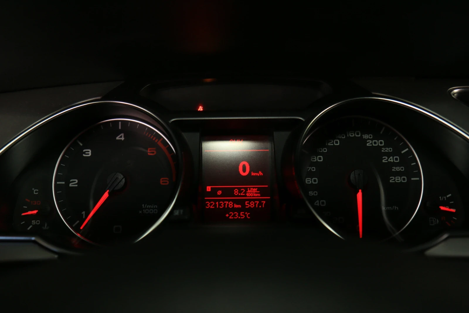 Audi A5, снимка 8 - Автомобили и джипове - 54744081
