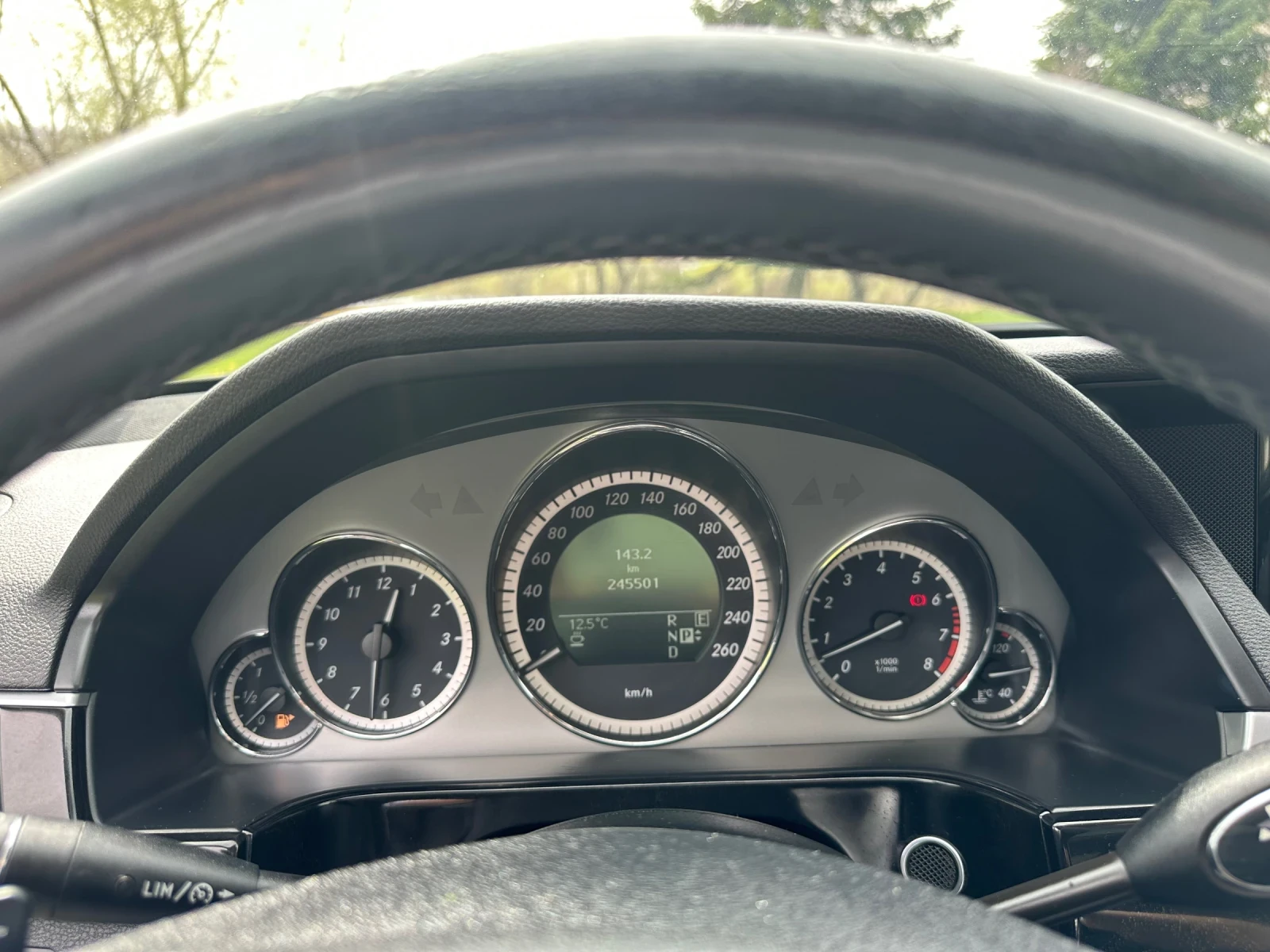 Mercedes-Benz E 350, снимка 12 - Автомобили и джипове - 55053111