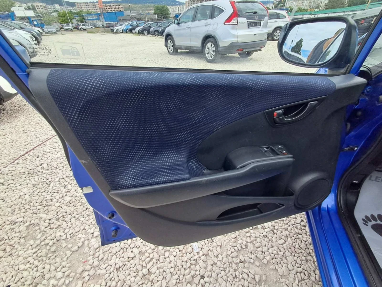Honda Jazz 1.2i, снимка 9 - Автомобили и джипове - 55204379